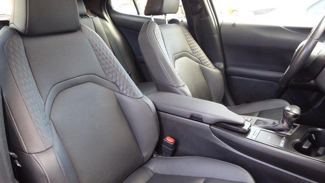 used 2023 Jeep Grand Cherokee car, priced at $34,990