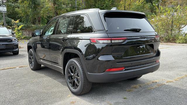 new 2025 Jeep Grand Cherokee car, priced at $45,595