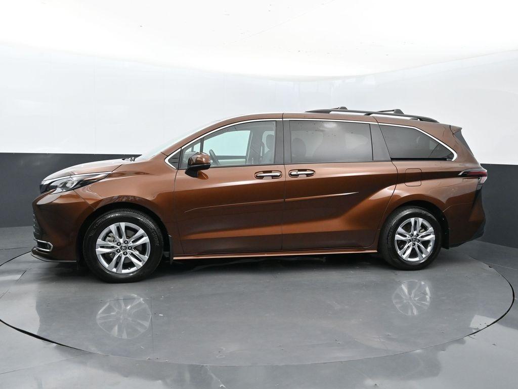 used 2024 Toyota Sienna car, priced at $47,219