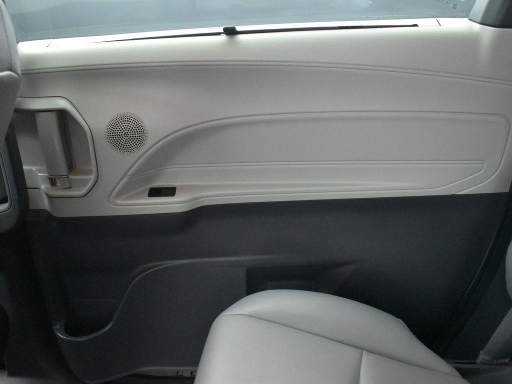 used 2024 Toyota Sienna car, priced at $47,219