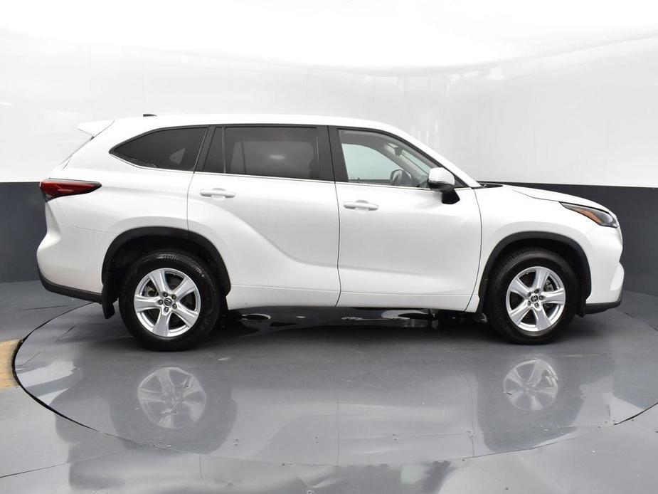 used 2023 Toyota Highlander car, priced at $31,855