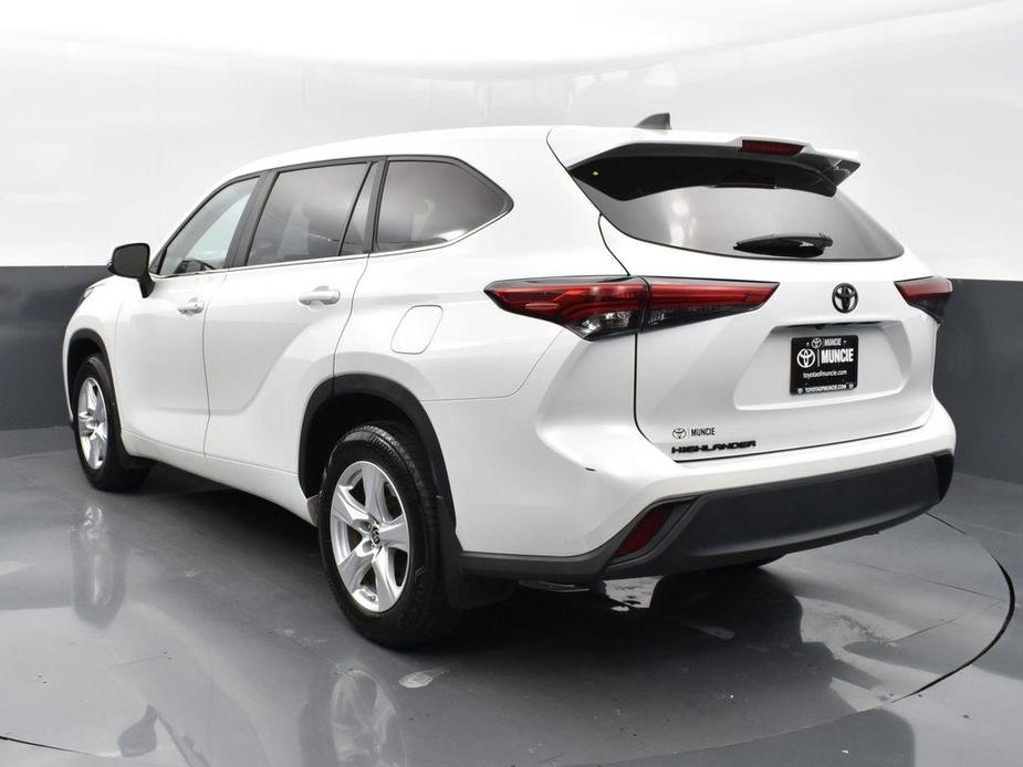 used 2023 Toyota Highlander car, priced at $31,855