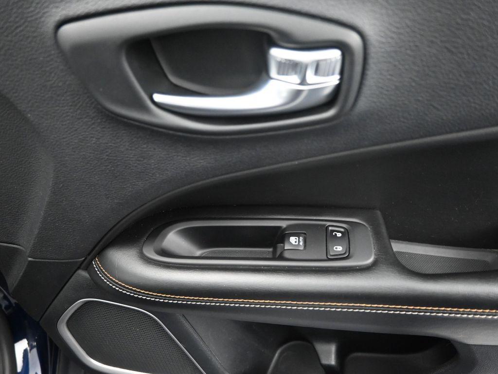 used 2020 Jeep Compass car, priced at $13,622