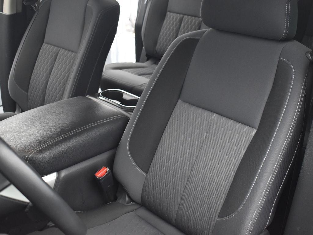 used 2021 Nissan Titan car, priced at $33,214