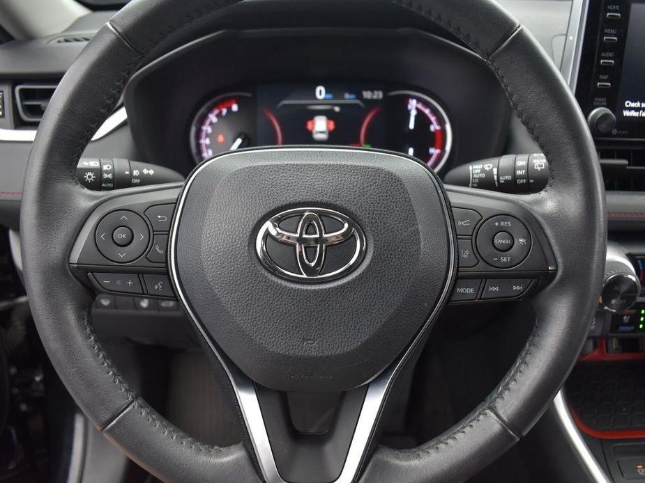 used 2020 Toyota RAV4 car, priced at $27,428