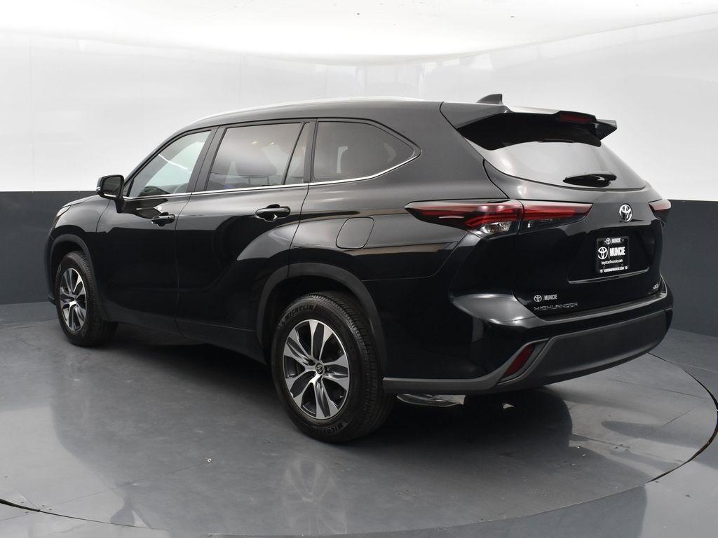 used 2024 Toyota Highlander car, priced at $42,741