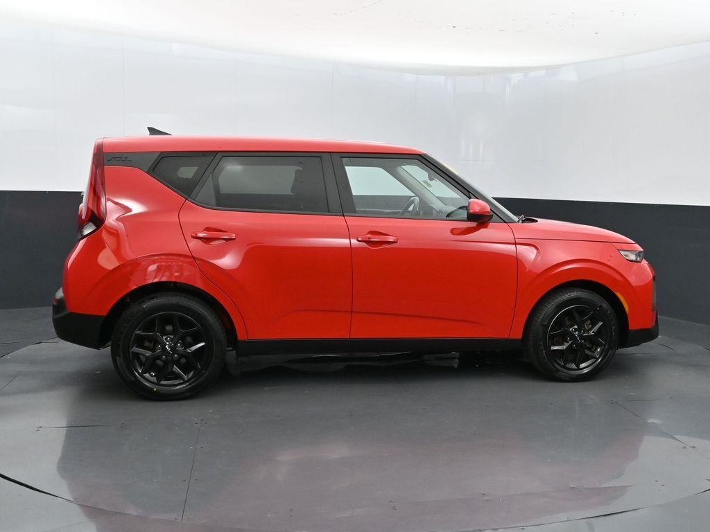 used 2022 Kia Soul car, priced at $16,489