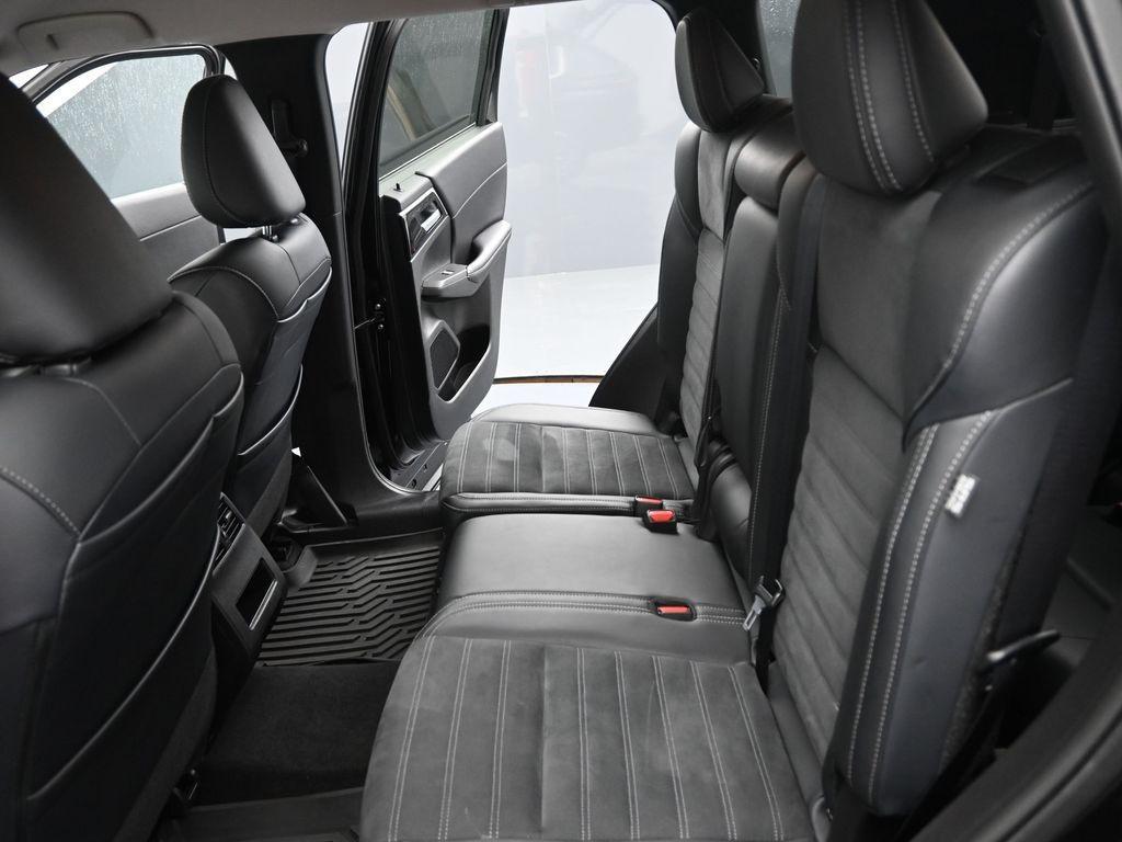 used 2024 Mitsubishi Outlander car, priced at $26,597