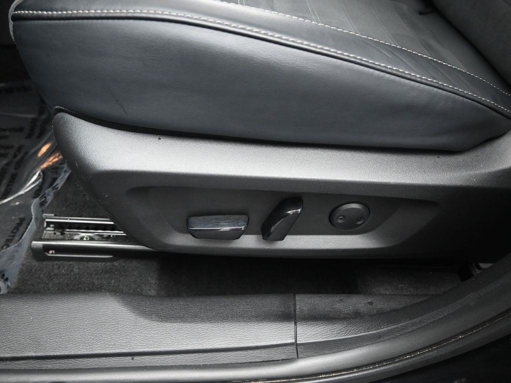 used 2024 Mitsubishi Outlander car, priced at $26,597