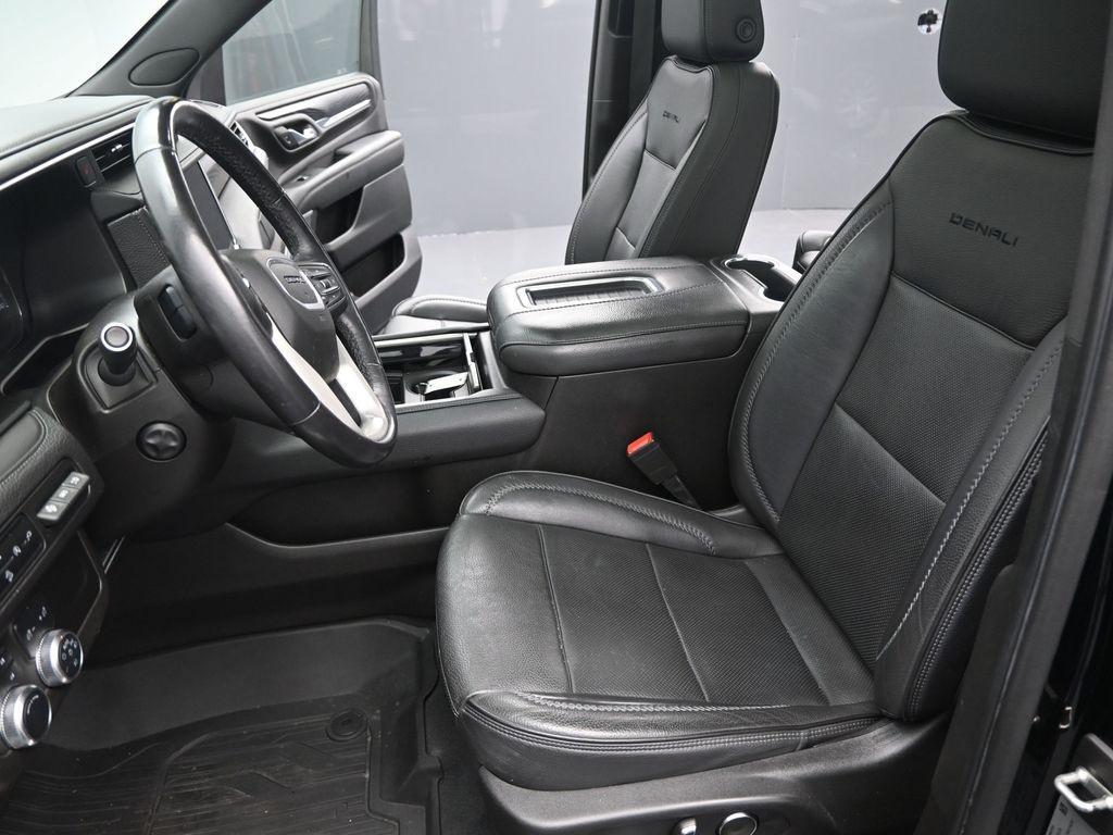 used 2021 GMC Yukon XL car, priced at $43,464
