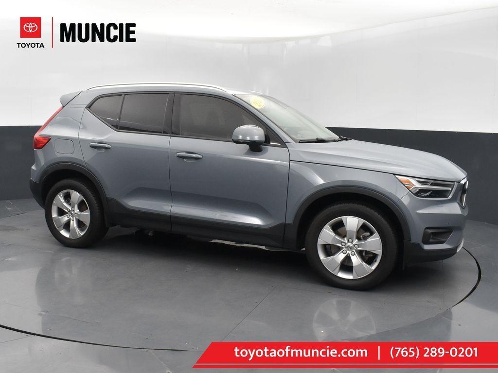 used 2021 Volvo XC40 car, priced at $25,192