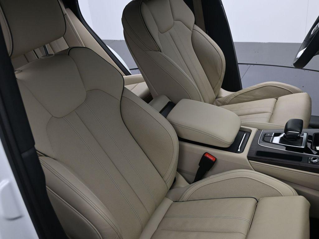 used 2021 Audi Q5 car, priced at $33,912