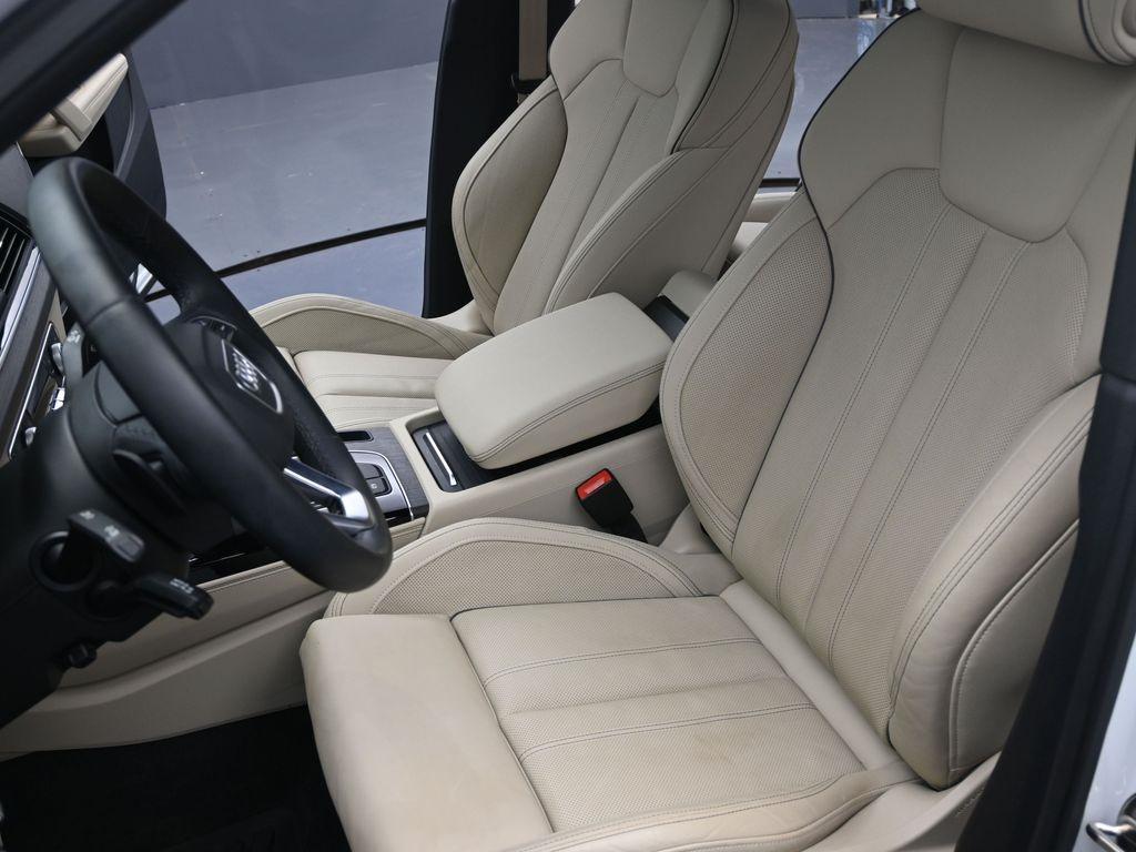 used 2021 Audi Q5 car, priced at $33,912