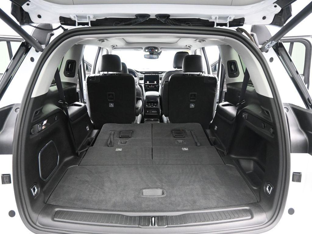 used 2022 Jeep Grand Cherokee L car, priced at $31,824