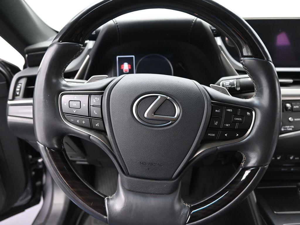 used 2019 Lexus ES 350 car, priced at $29,149
