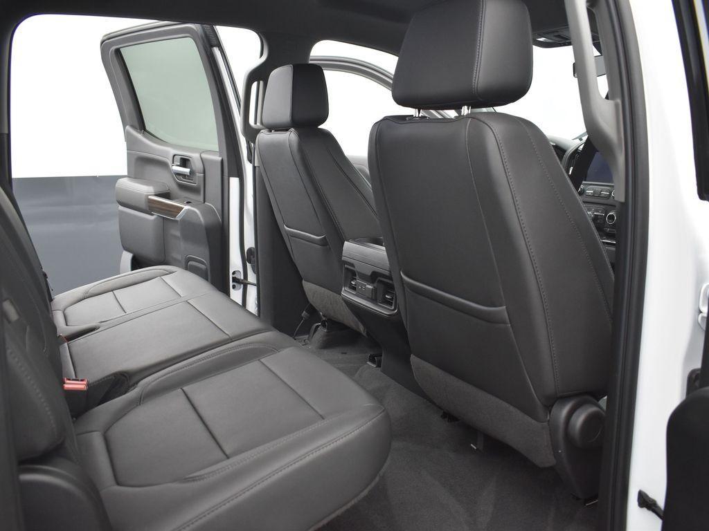 used 2021 Chevrolet Silverado 1500 car, priced at $35,471