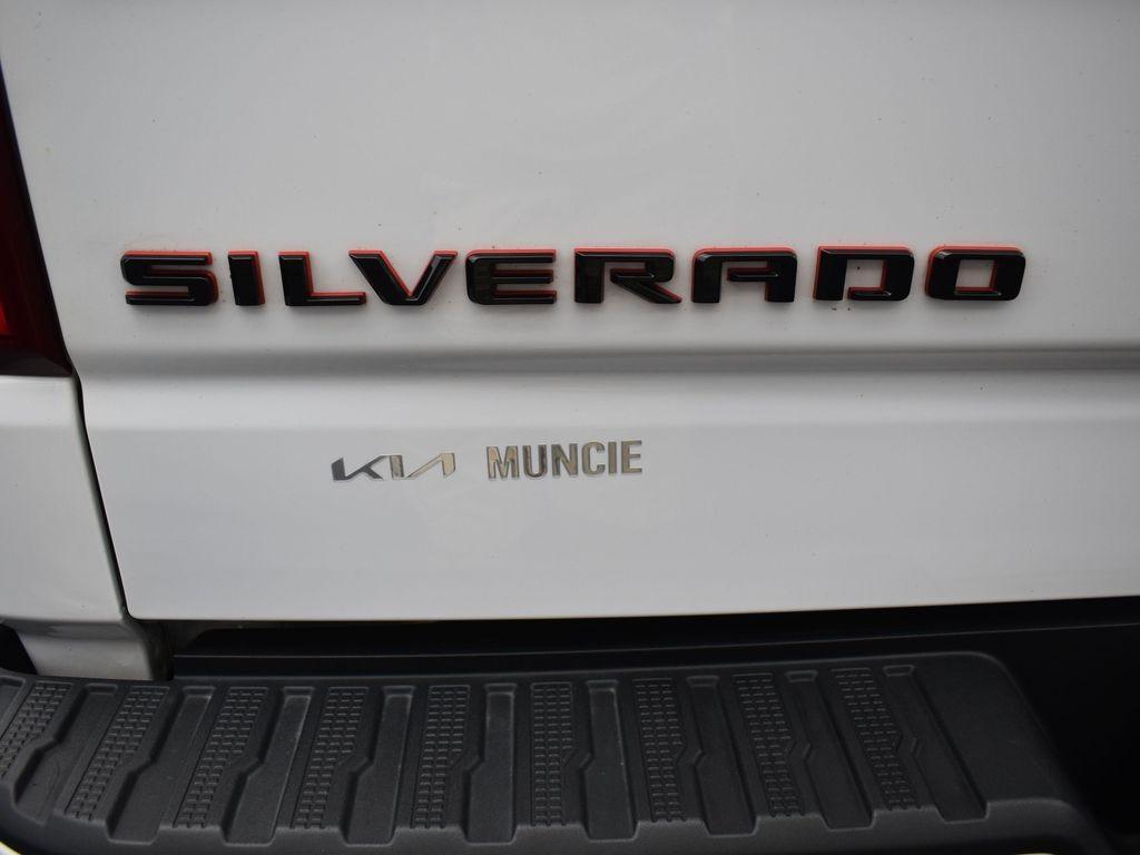 used 2021 Chevrolet Silverado 1500 car, priced at $35,471