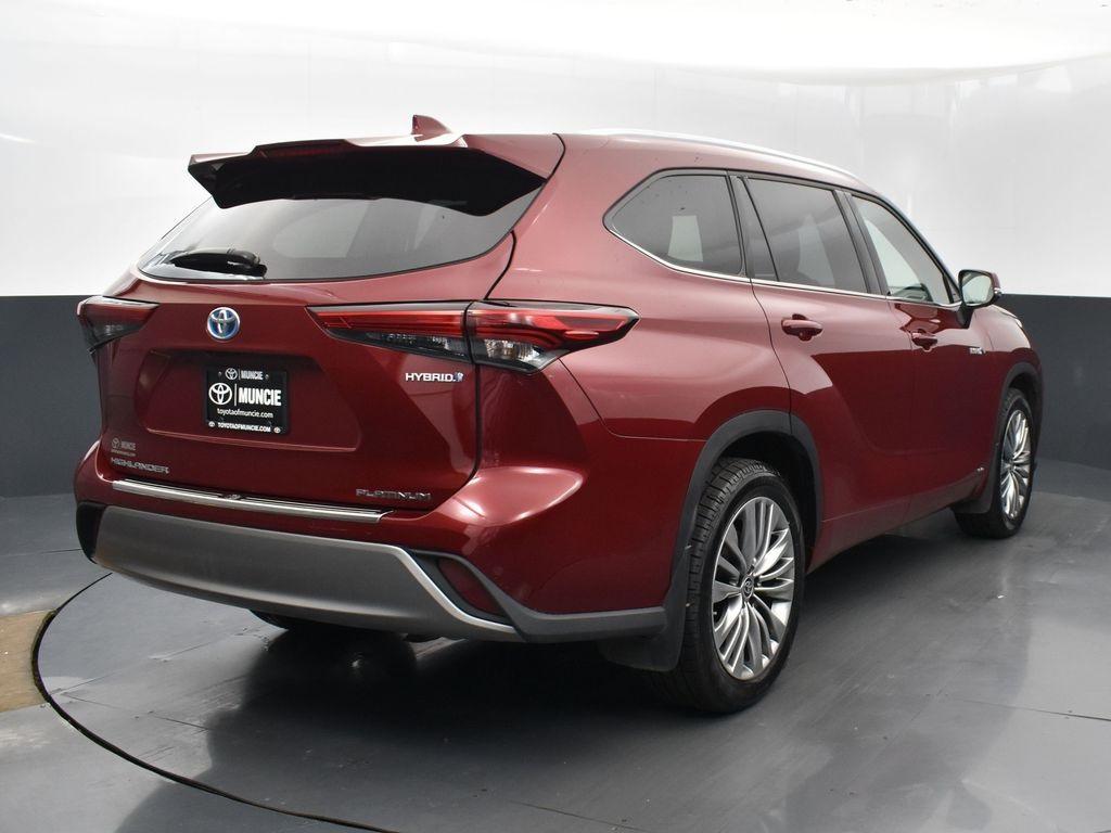 used 2021 Toyota Highlander Hybrid car, priced at $45,836