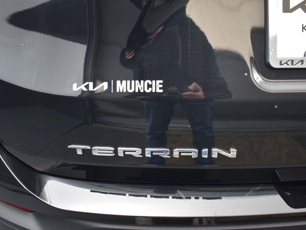 used 2024 GMC Terrain car, priced at $26,431