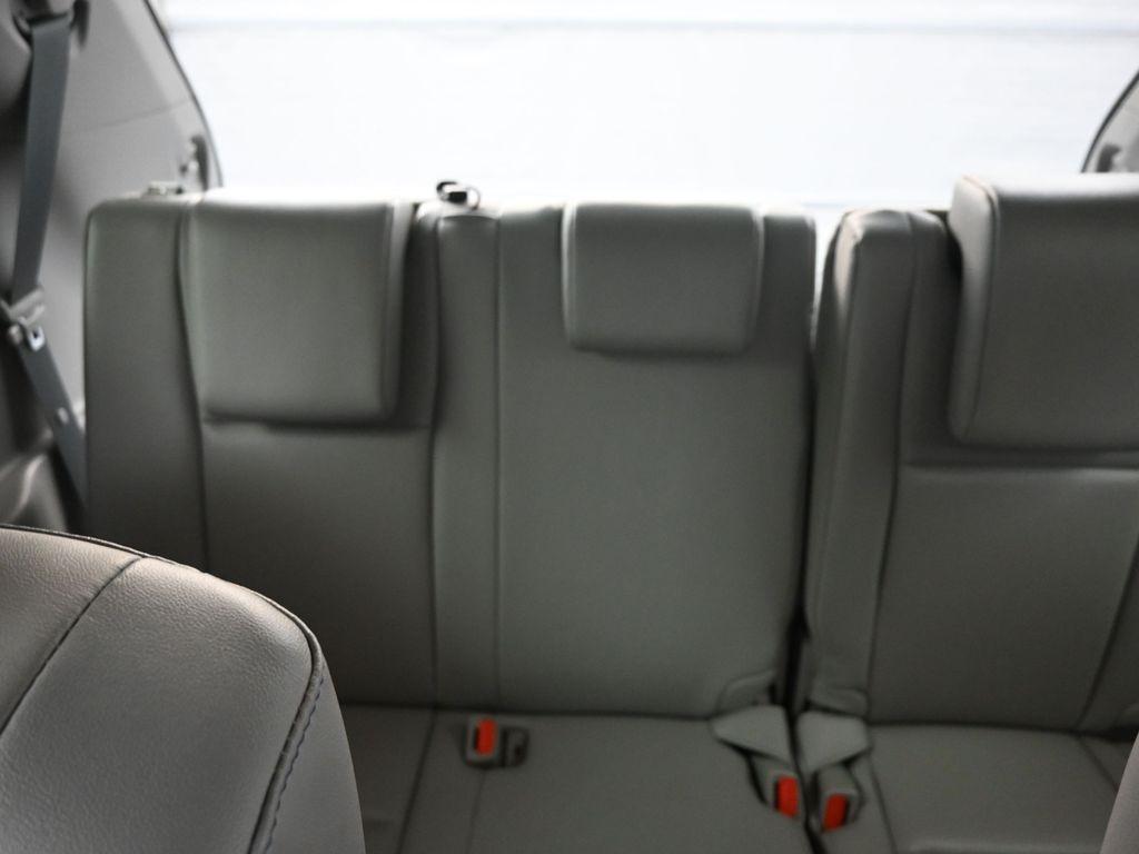 used 2019 Toyota Highlander car, priced at $18,058