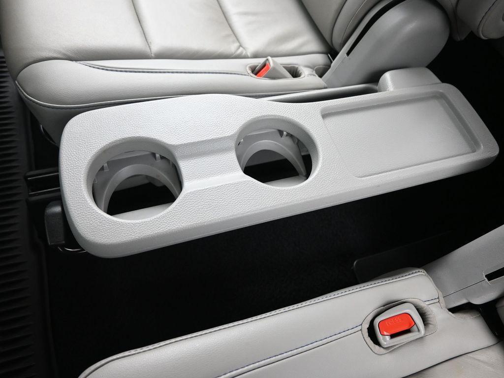 used 2019 Toyota Highlander car, priced at $18,058