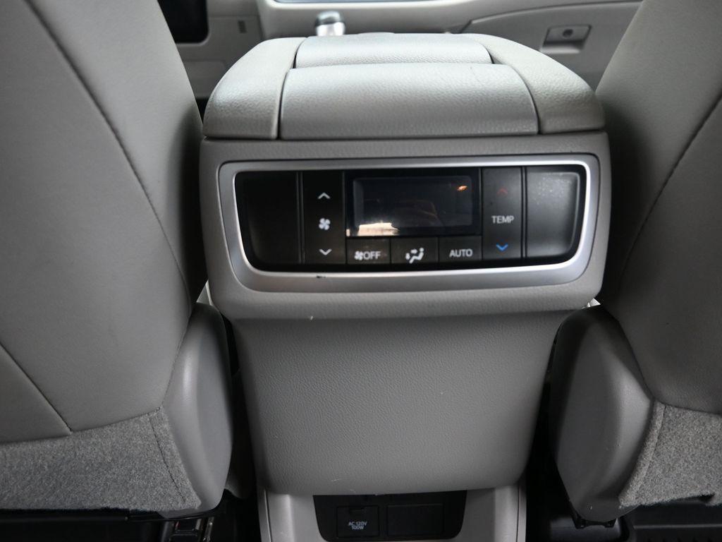 used 2019 Toyota Highlander car, priced at $18,058