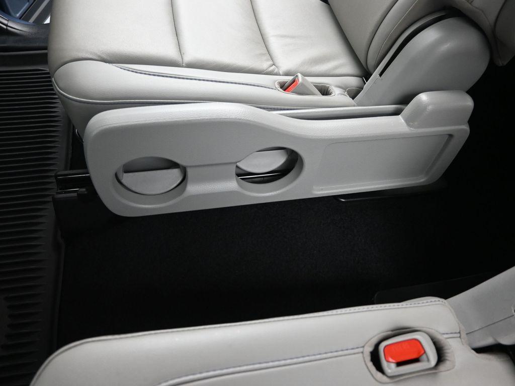 used 2019 Toyota Highlander car, priced at $18,058