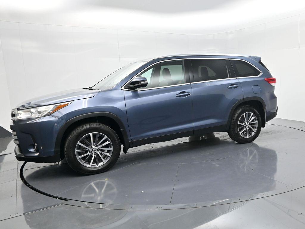 used 2019 Toyota Highlander car, priced at $18,058