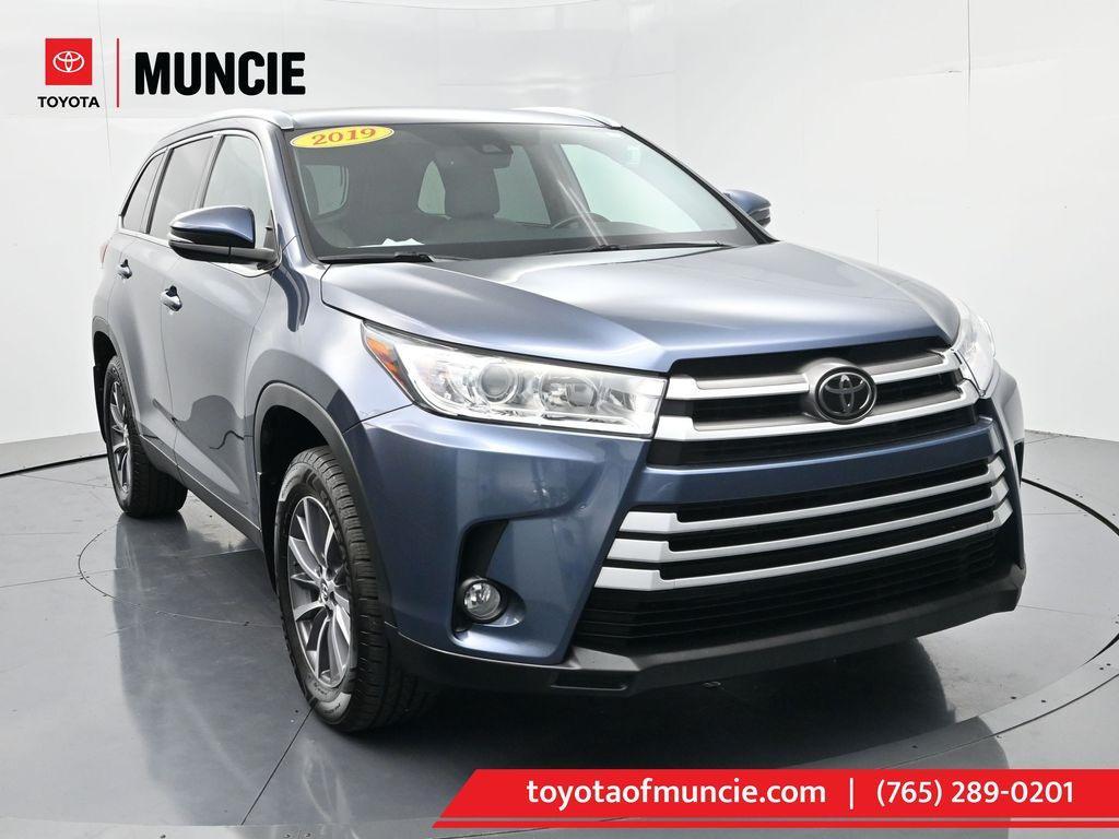 used 2019 Toyota Highlander car, priced at $19,341