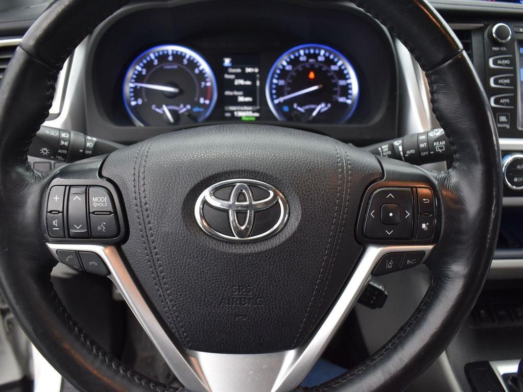 used 2019 Toyota Highlander car, priced at $24,657