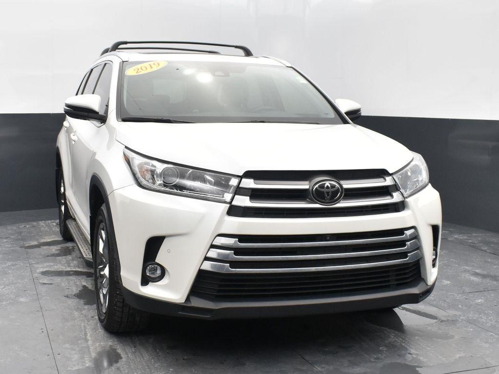 used 2019 Toyota Highlander car, priced at $24,657