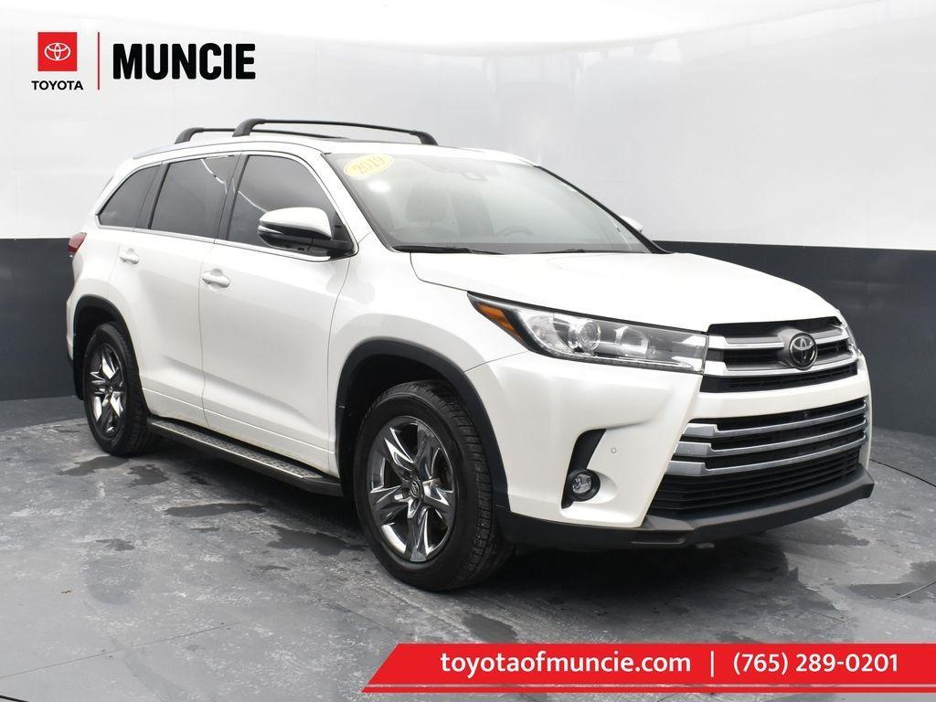 used 2019 Toyota Highlander car, priced at $24,657