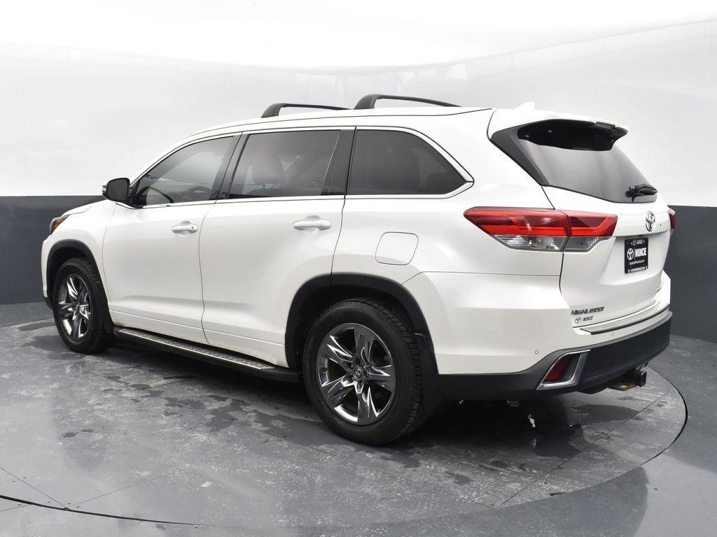 used 2019 Toyota Highlander car, priced at $24,657