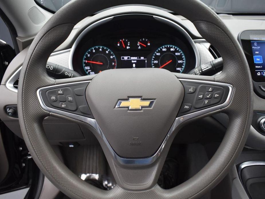 used 2022 Chevrolet Malibu car, priced at $19,417