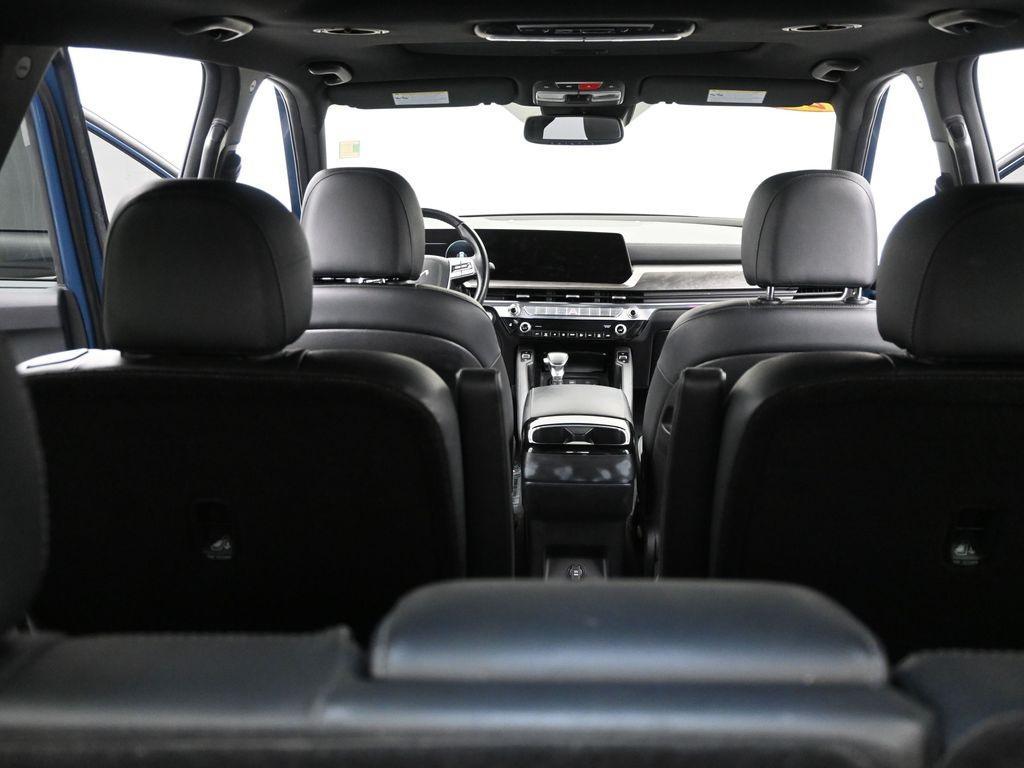 used 2023 Kia Telluride car, priced at $39,153