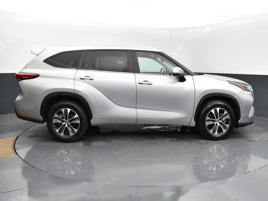 used 2023 Toyota Highlander car, priced at $39,980