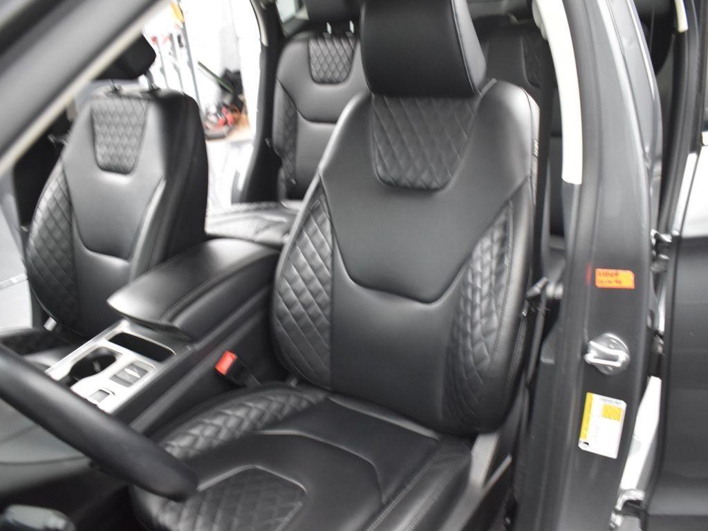 used 2023 Ford Edge car, priced at $26,096