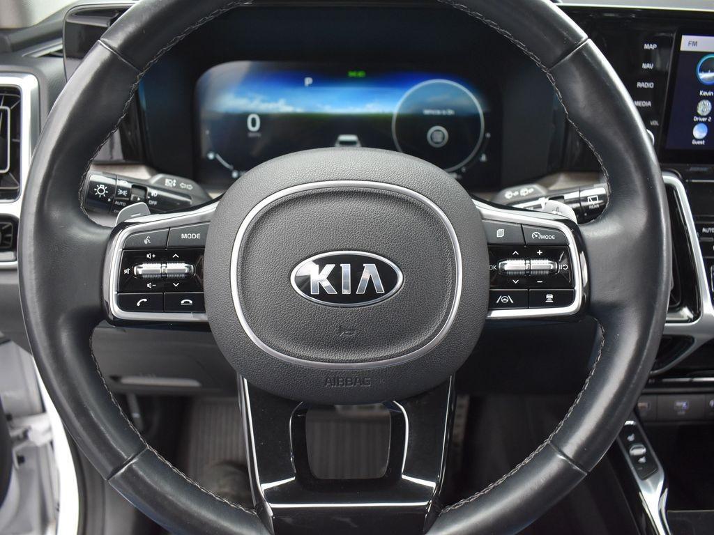 used 2021 Kia Sorento car, priced at $26,767