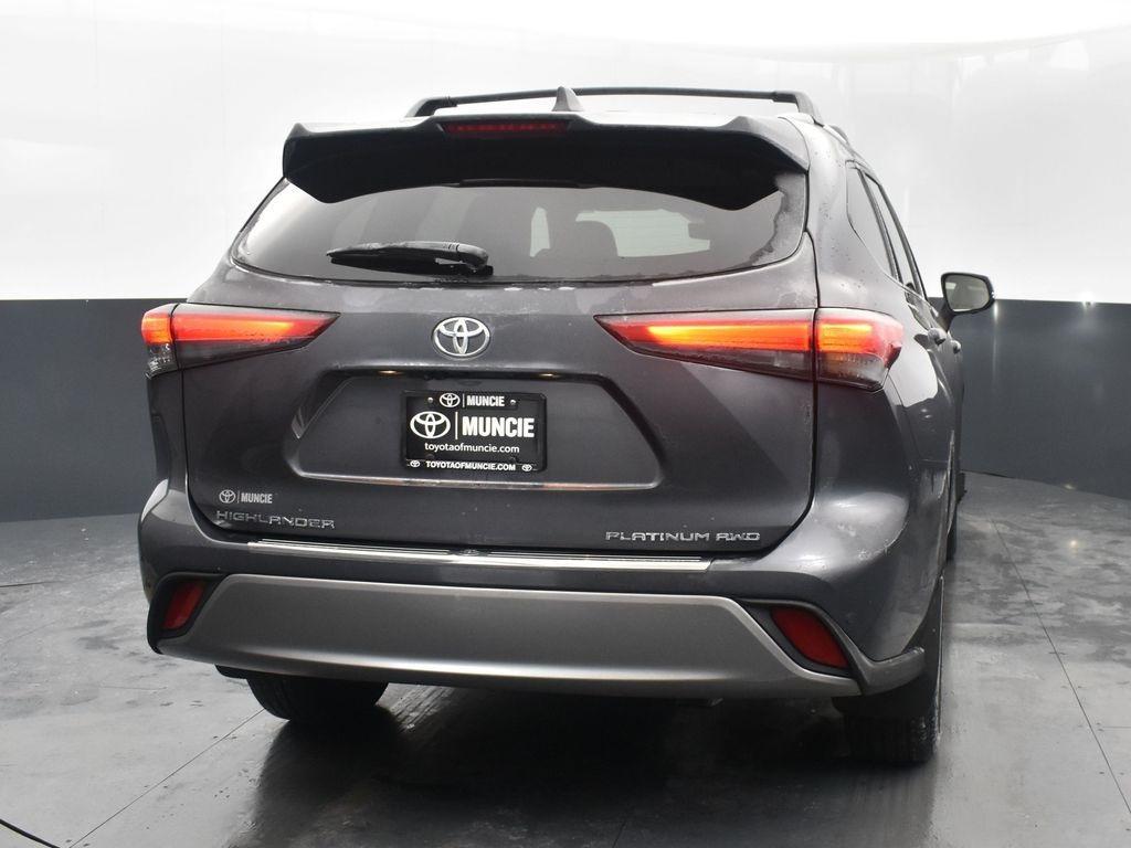 used 2023 Toyota Highlander car, priced at $48,692