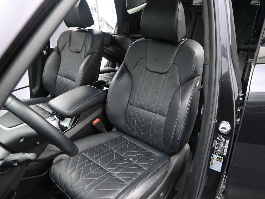 used 2025 Kia Telluride car, priced at $46,309