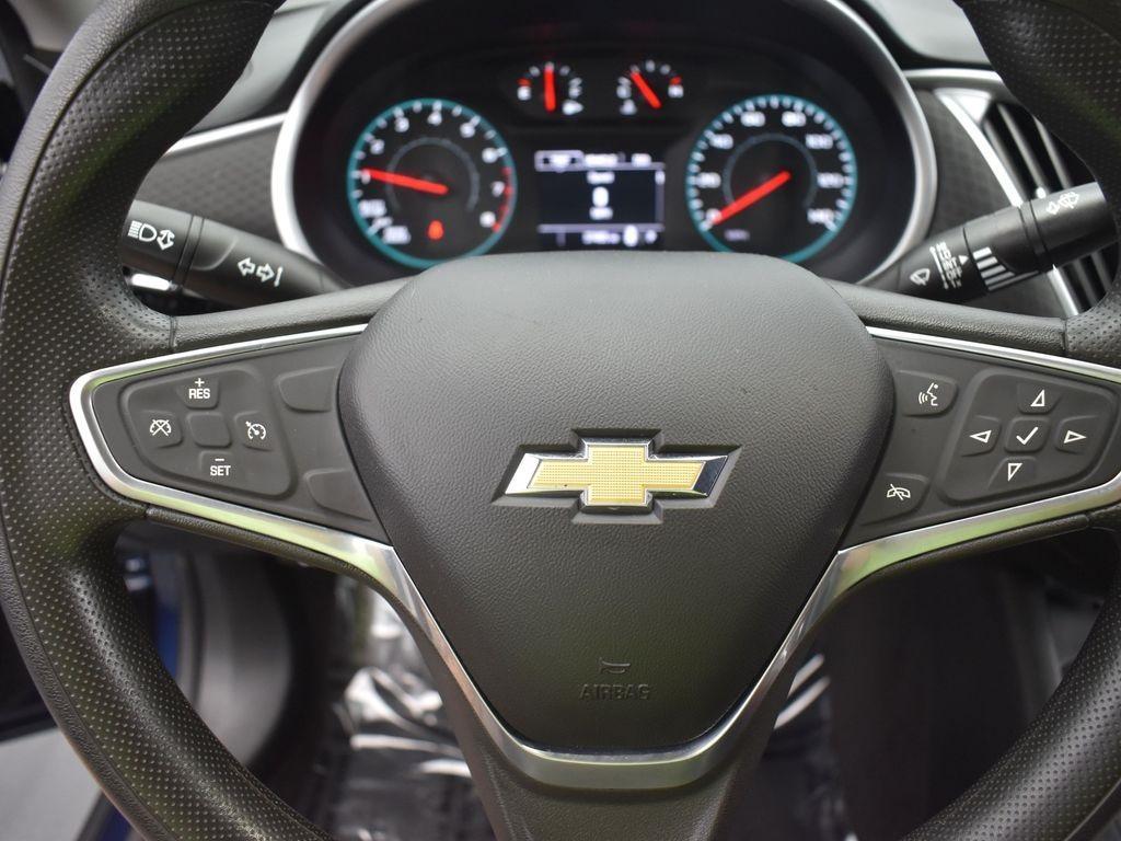 used 2022 Chevrolet Malibu car, priced at $22,289
