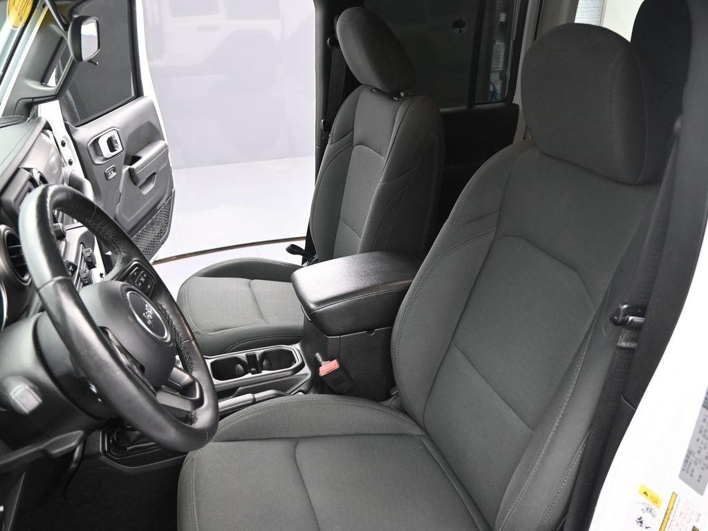 used 2019 Jeep Wrangler Unlimited car, priced at $26,276