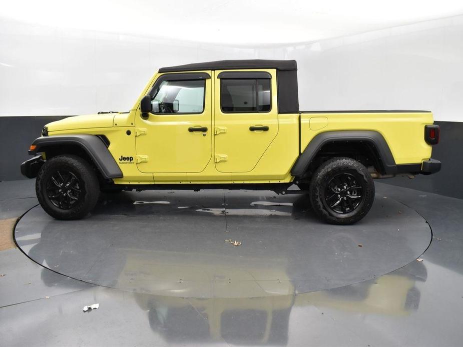 used 2023 Jeep Gladiator car, priced at $34,240