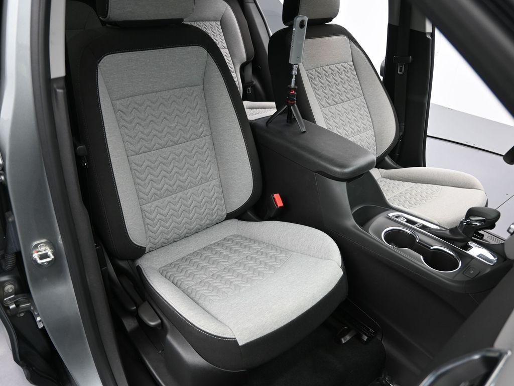 used 2023 Chevrolet Equinox car, priced at $26,753
