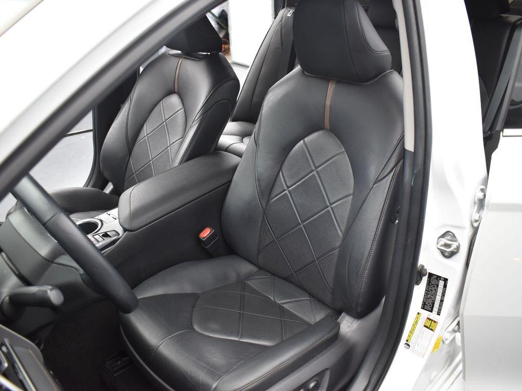 used 2019 Toyota Camry Hybrid car, priced at $23,817
