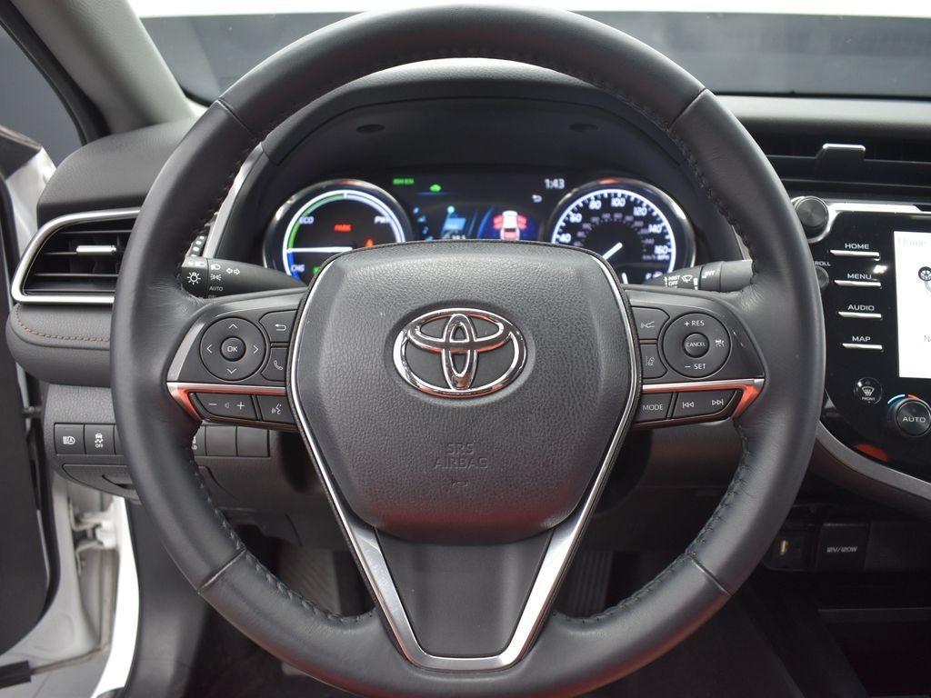 used 2019 Toyota Camry Hybrid car, priced at $23,817