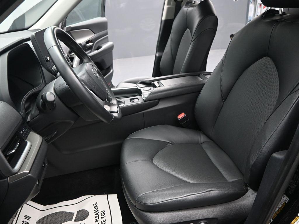 used 2024 Toyota Grand Highlander car, priced at $43,086
