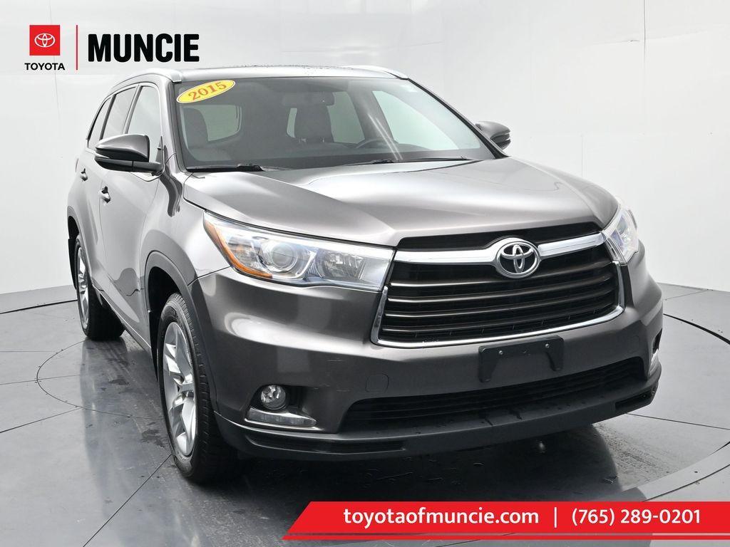 used 2015 Toyota Highlander car, priced at $19,798