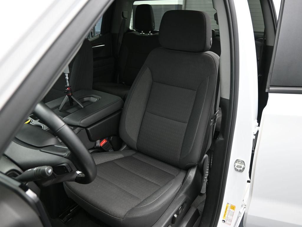 used 2025 Chevrolet Silverado 1500 car, priced at $44,723