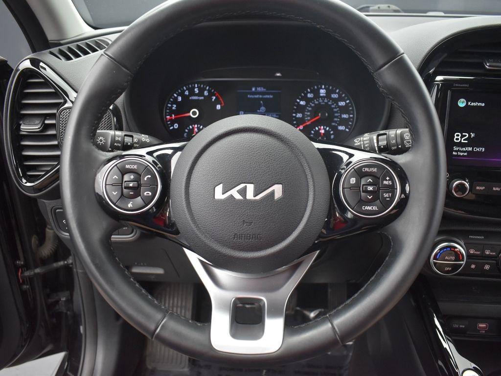 used 2022 Kia Soul car, priced at $19,268